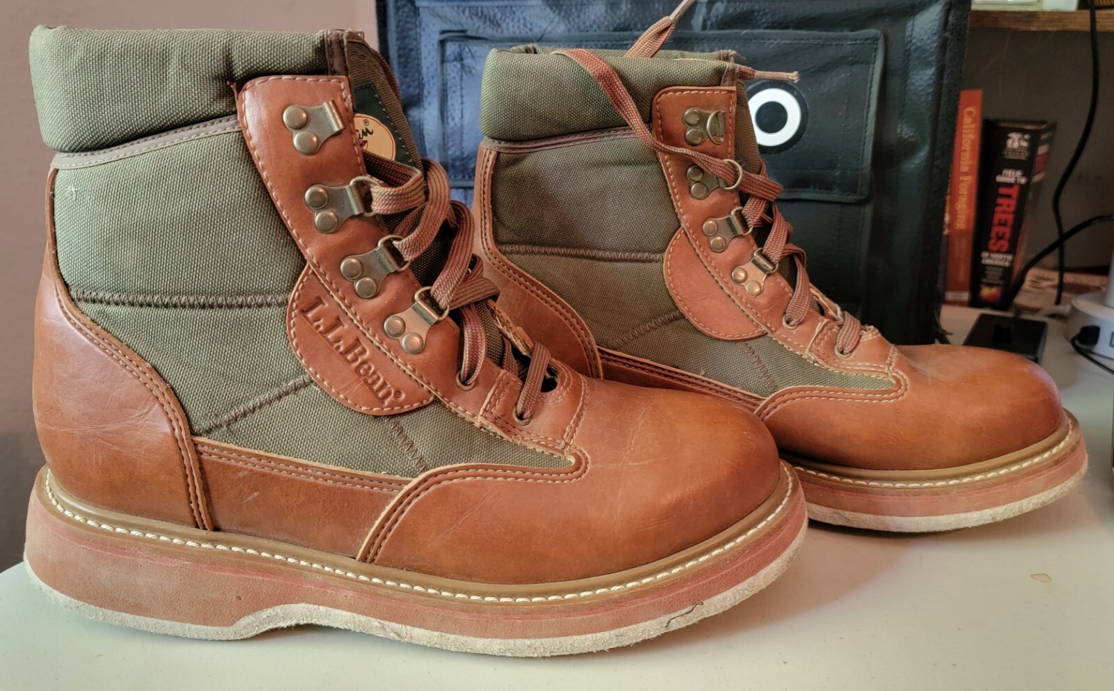 LL BEAN FLY FISHING BOOTS MEN'S sz 11 NEW CONDITION NEVER WORN eBay