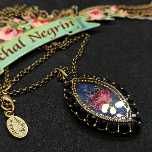 Michal Negrin Cameo Pendant Necklace Rose Blue & Swarovski Crystals Gift Long - Picture 9 of 12