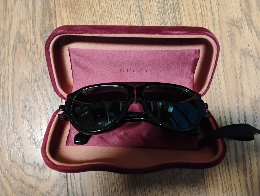  Authentic Gucci GG0665S Aviator Sunglasses with Velvet Case