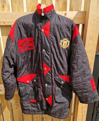Manchester United 1992-1993 Umbro Padded Bench Jacket (M) Excellent Condition