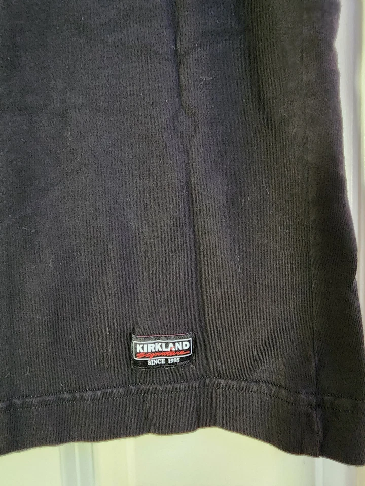 Camisa unissex Kirkland Signature feminina M masculina S preta manga curta - Imagem 4 de 4