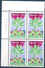 1977 BLOC De 4 coin numéroté Martinique  N° 1915 neuf **