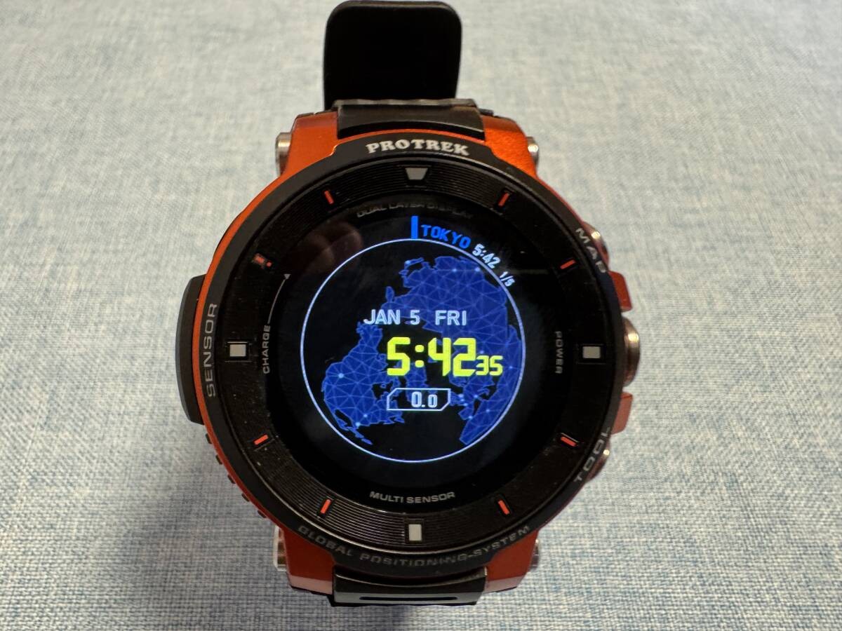 CASIO PRO TREK Smart WSD-F20-RG GPS Android Wear Wi-Fi Bluetooth