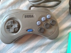 Sega Saturn HST0004 Grey Console +  2 controllers & 4-in-1 Cart  *TESTED*