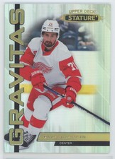 2021-22 Upper Deck Stature Gravitas Dylan Larkin Detroit Red Wings #G-13