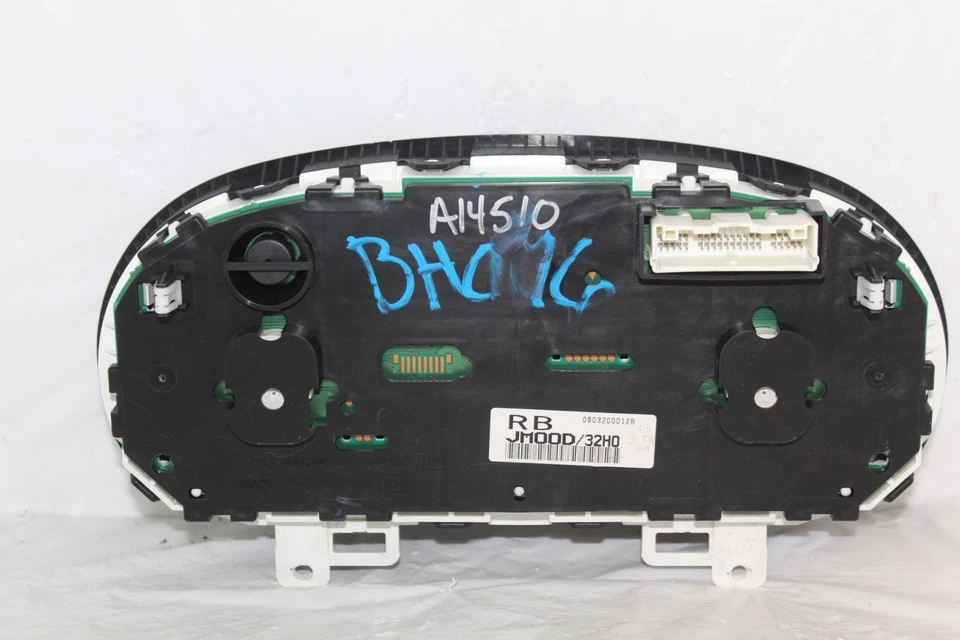 Cuadro de instrumentos velocímetro panel de instrumentos Nissan Rogue 2008 91.426 millas AWD Foto 2 de 4