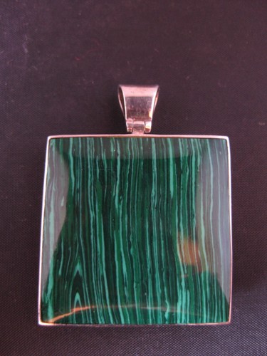 Vintage Sterling Silver 925 Red Mookaite and Green Agate Two-color Pendant - Picture 2 of 9