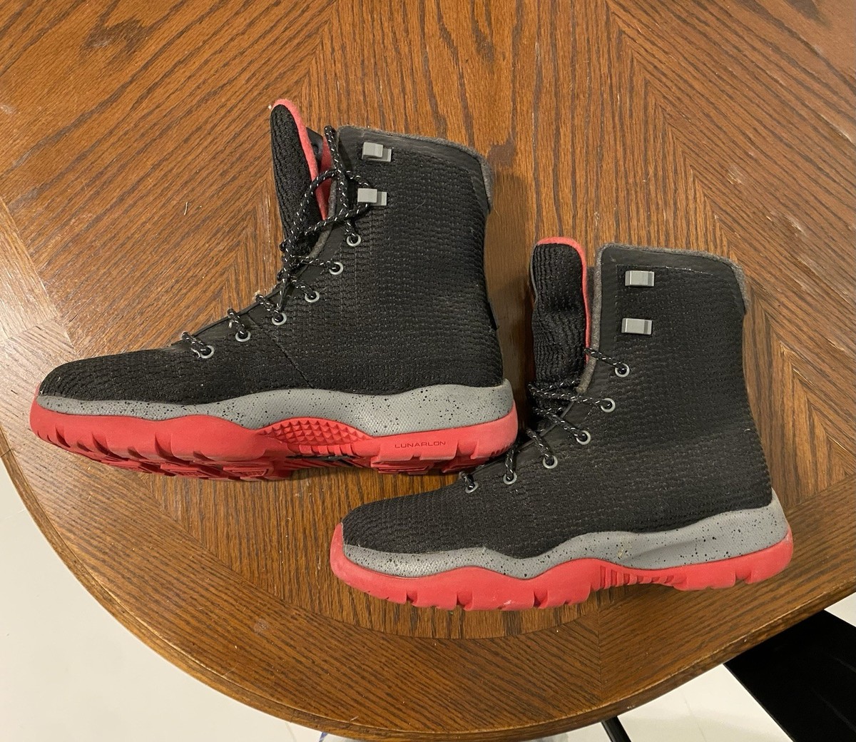 Nike Air Jordan Future Boot BRED Black Red Winter Waterproof  display picture 2