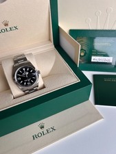 Rolex Explorer 36mm – 124270 – Black Dial – Full set – 2022