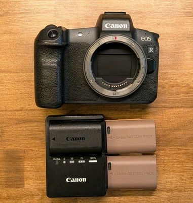 Canon EOS R Body with Accessories