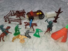 Vintage Used Cowboys  Indian, Wagoner, Teepee, Totem Pole Plastic Toy Lot