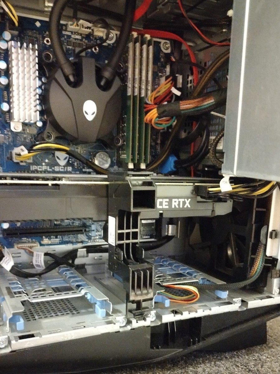 Alienware aurora r8 gaming pc*Intel i9*9900k*2x1TB*64GB Alienware aurora r8 gaming pc*Intel i9*9900k*2x1TB*64GB
