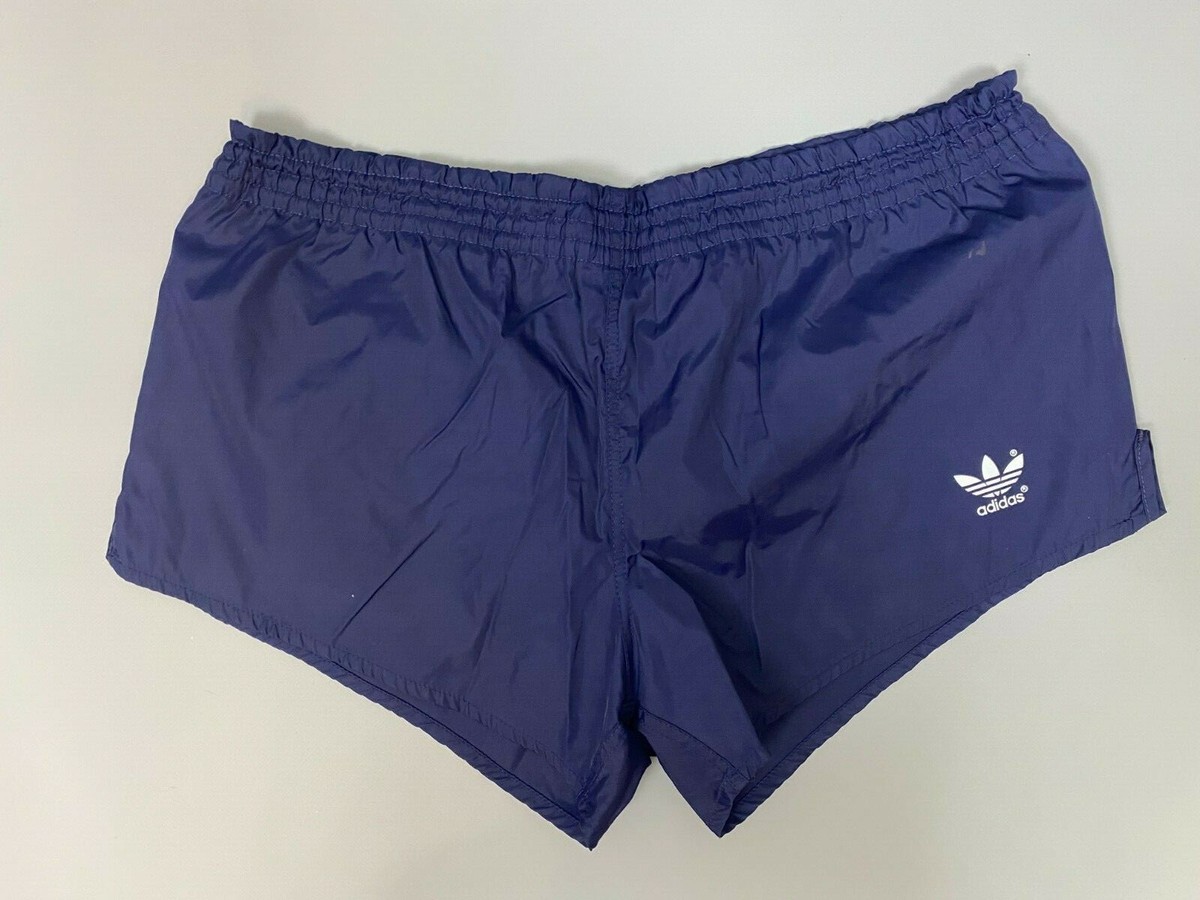 【激レア】70s アディダス ヴィンテージ ショートパンツ 西ドイツ ランニング 激レア】70s アディダス ヴィンテージ ショートパンツ 西ドイツ