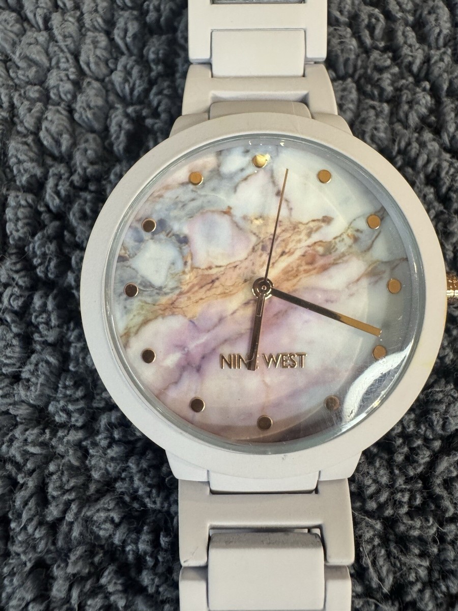 Nine West Ladies watch stainless steel classic design face,40mm