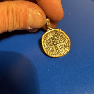 atocha shipwreck coin pendant in 14k gold
