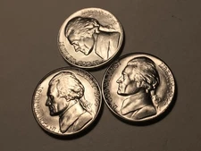 1944 P-D-S Silver Jefferson Nickels Nice Mixed BU/Uncirculated Set of 3!!#4
