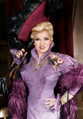 Golden Age Actress Mae West Vintage Classic Celebrity Picture Photo 8x10