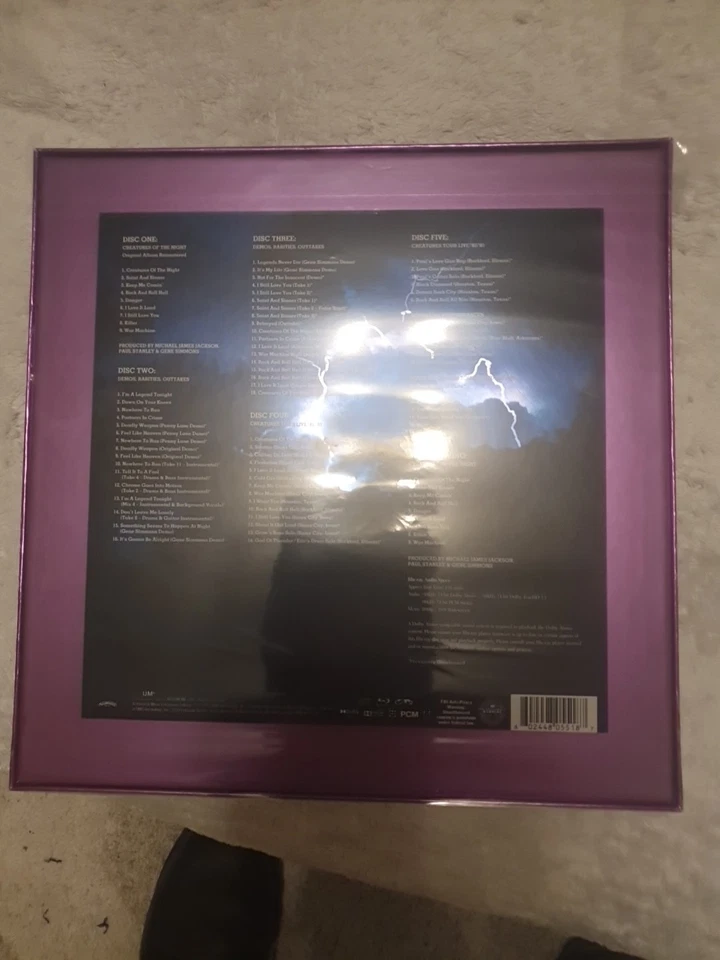 Kiss Creatures Of The Night: 40th Anniversary Super Deluxe Edition - Bild 2 von 2