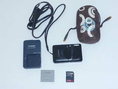 Canon IXUS 100 IS / PowerShot SD780 IS DIGITAL ELPH 12.1MP Digitalkamera -...