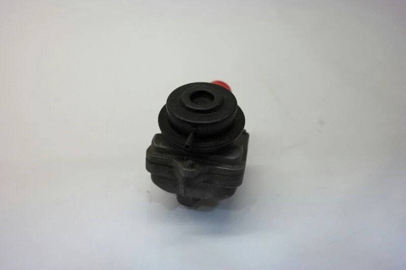 Mazda RX8 2004 1,3 L válvula EGR Foto 3 de 4