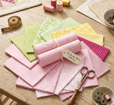 New 42pcs Vibrant Pink pre cut Layer Cake 10 '' squares cotton fabric quilt