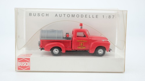 Busch H0 48211 Chevrolet Pick-up "US Fire Engine" | Condition: Gebraucht