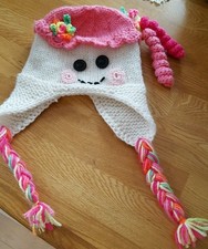 KNITTED LITTLE GIRL'S PINK KNIT HAT   WITH BRAIDED BRAIDES   SIZE 4-5