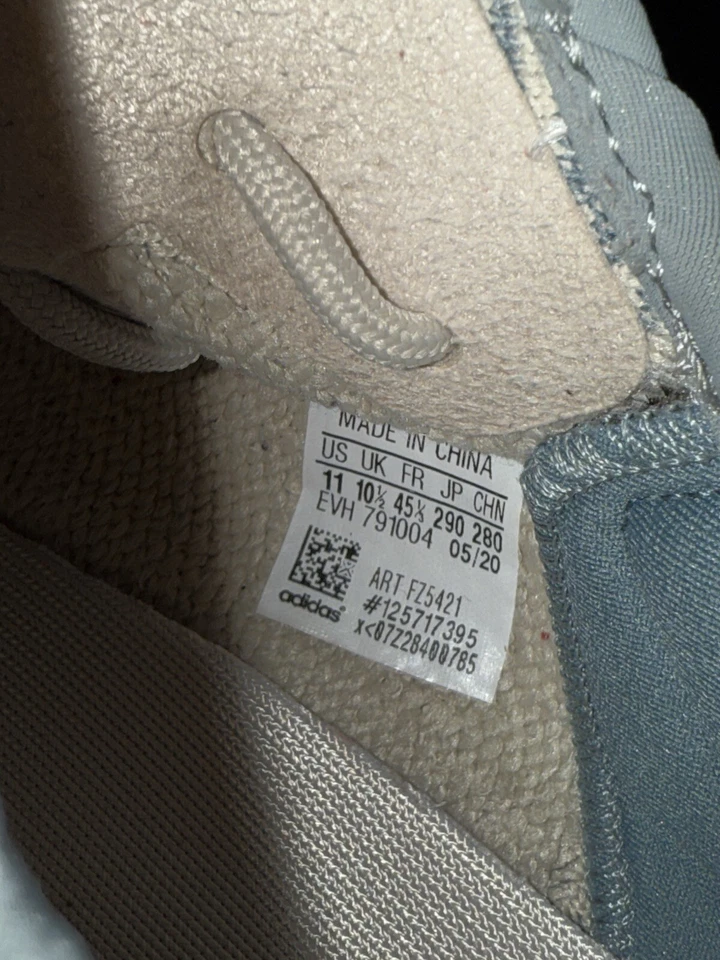 Size 10.5 - adidas Yeezy Boost 350 V2 Low Israfil, photo 4 of 5