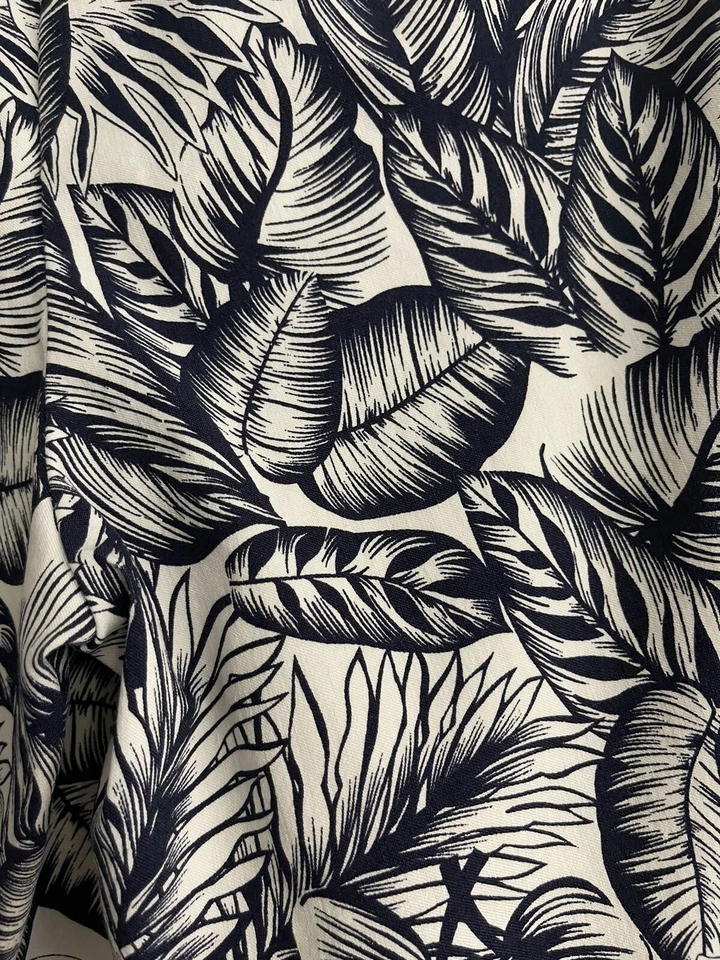 Pantalones capris elásticos florales contrapartes para mujer frente plano talla 10 Foto 3 de 4