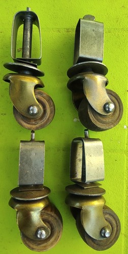 Lot De 4 Petites Roulettes Fixes SKIR'CO - 15 Mm De Diamètre - Roues En Caoutchouc Pour Meubles Légers - 20 Kg Par Roue