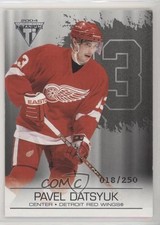 2003 Pacific Private Stock Titanium Retail Jersey Number Pavel Datsyuk HOF 01p6