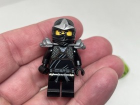 LEGO NINJAGO: Lasha's Bite Cycle (9447)  With Minifigs Near Complete