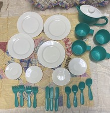American Plastic Toys Inc.Vintage Play Tea Set Dishes Plastic MCM 24 Pieces