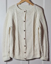 Vtg Cardigan Sweater Size S-M Cream Hand-Knit Fisherman Cable-knit