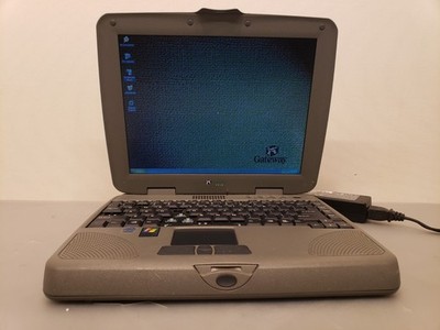Vintage Gateway Solo 1200 Laptop Celeron 800MHz 60GB WinXP *Working *Missing Key