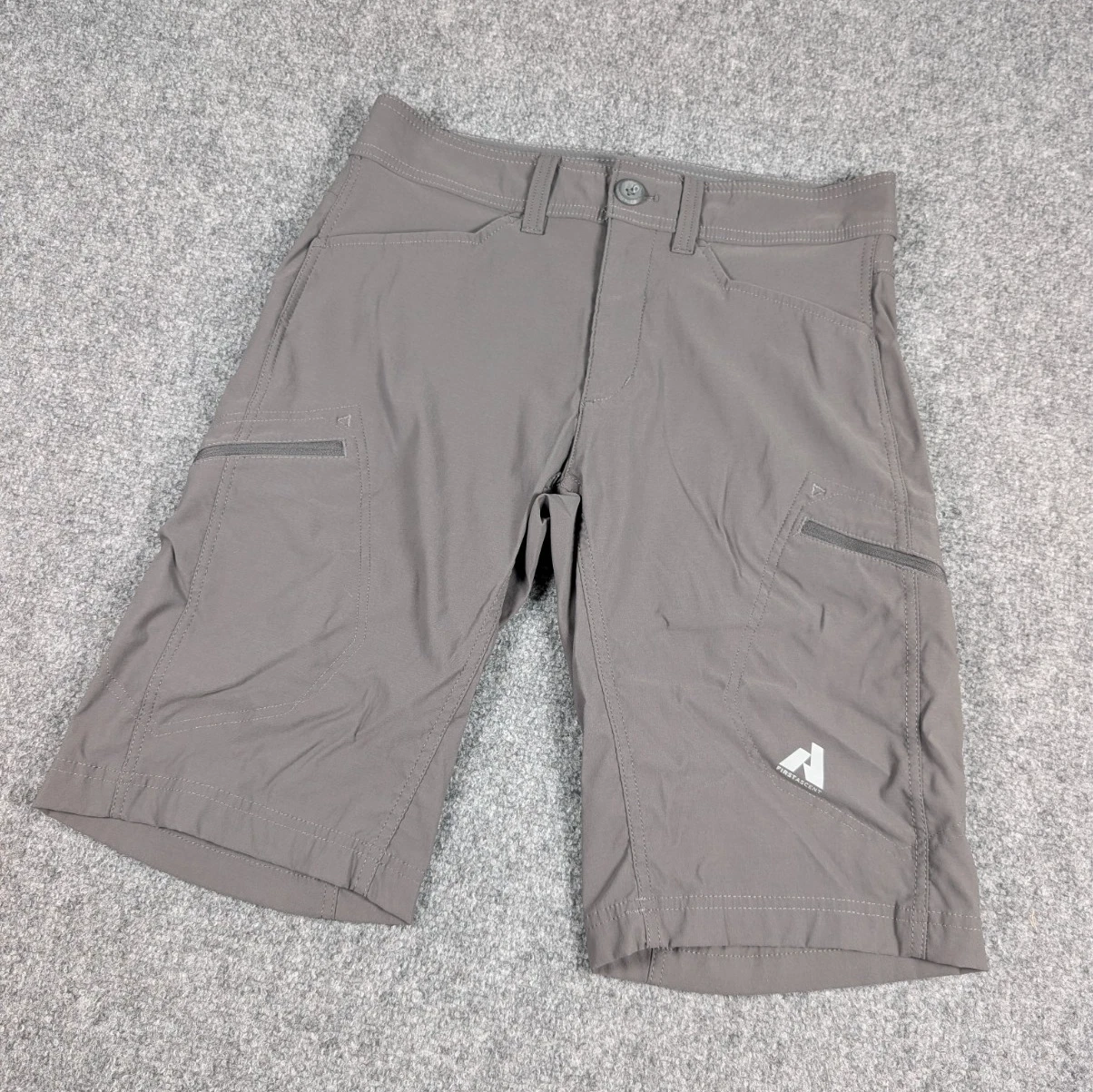 Eddie Bauer First Ascent Guide Pro Shorts Mens 30 Gray Hiking Outdoor 11"