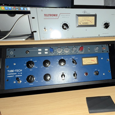 Tube-Tech CL 1B Tube Optical Compressor/Limiter 1-Ch 2U XLR Blue