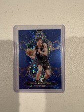 Simone Fontecchio of the Detroit Pistons. Blue Mosaic card numbered 73/85