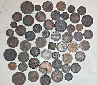 LOTE DE MONEDAS DEL MUNDO COBRE BRITÁNICO PLATA 18 SIGLO XIX PENIQUE FARTHING 497 1G