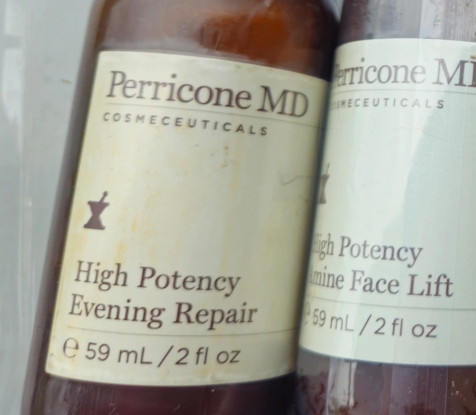 Kit de cuidado de la piel Perricone MD de 5 piezas  Foto 2 de 2