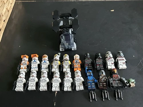 New ListingLego Star Wars - Lot With 19 Mini Figs And Small Set (75412)
