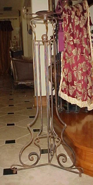 PEDESTAL ALTO ANTIGUO PESADO HIERRO FRANCÉS HOLLYWOOD REGENCY Foto 3 de 4