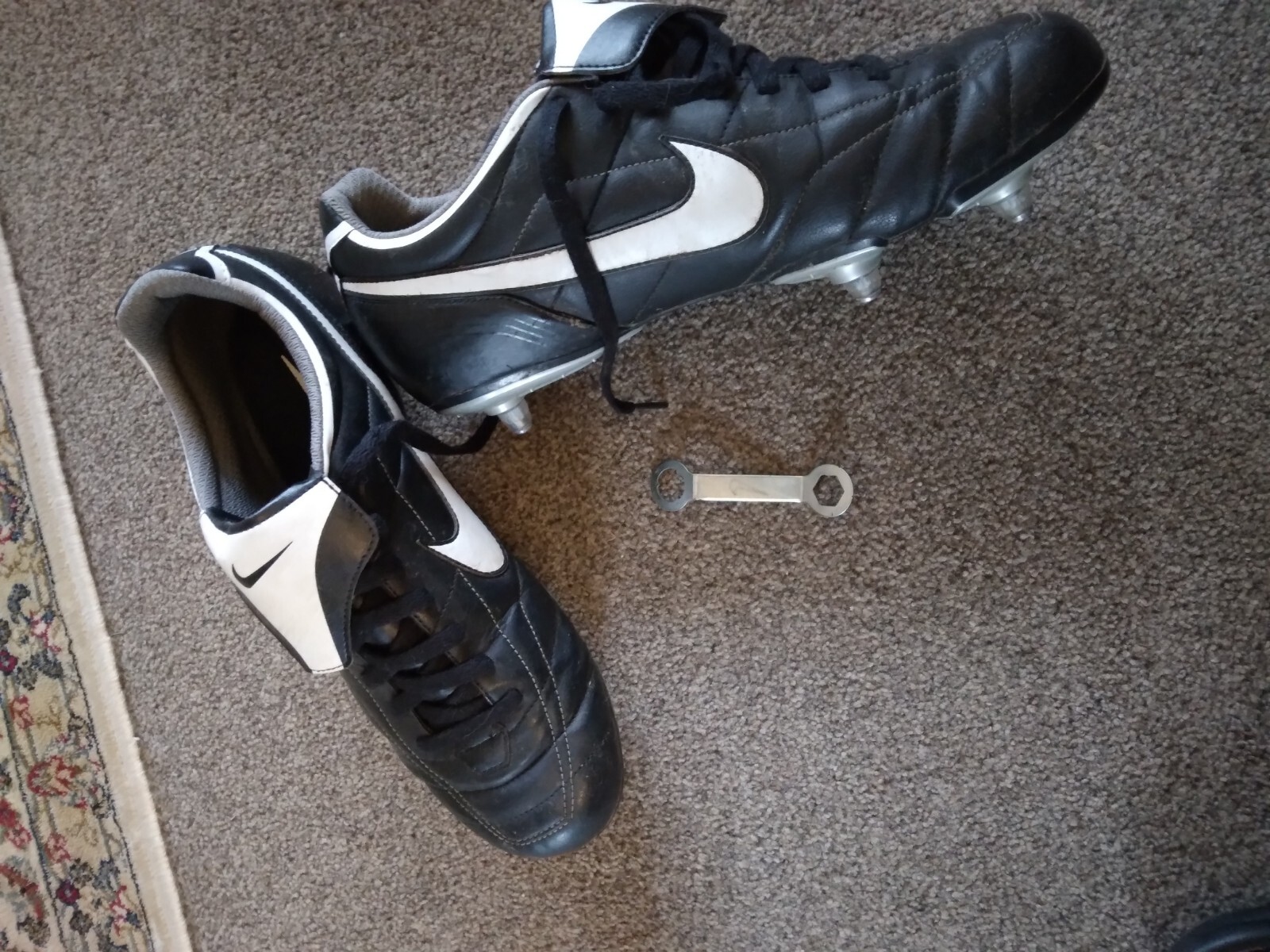 mens nike football boots size 11 eBay