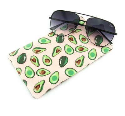 snap sunglasses case