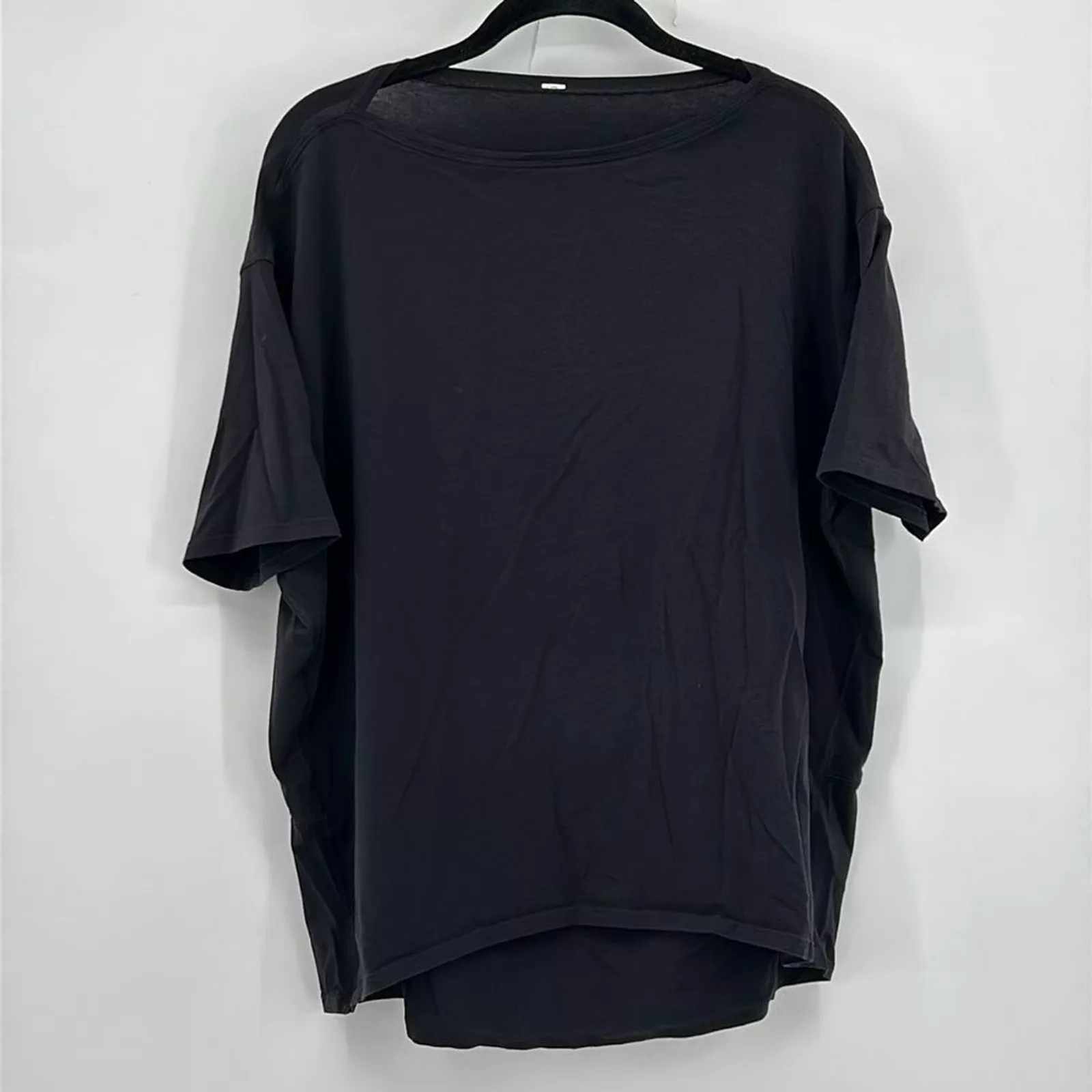 lululemon back in action t shirt shirt