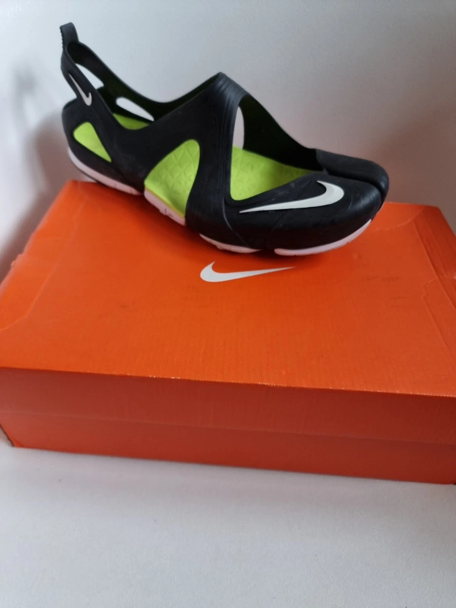 Nike free shop rift sandals