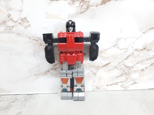 Vtg Hasbro Takara 1983 G1 TRANSFORMERS Spectro Reflector Camera Action Figure