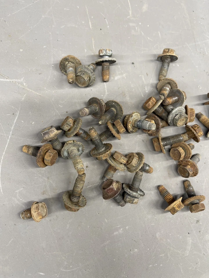 1961-1970 Ford Galaxie Fairlane Крыло Болты Капота Ranchero Comet Torino Falcon - Изображение 3 из 3