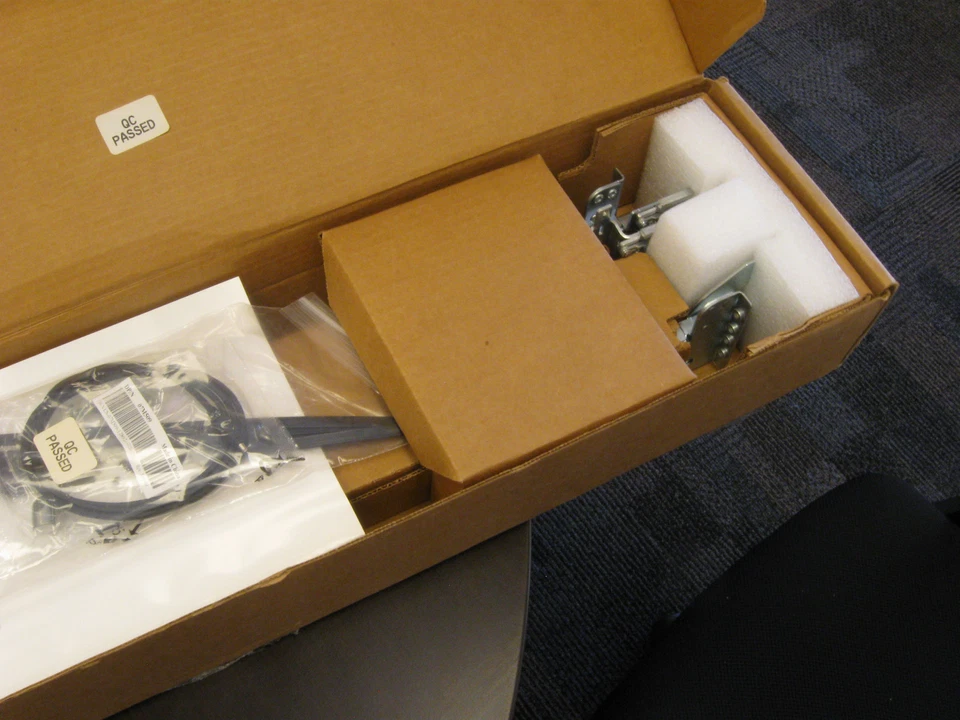 Dell KIT RAIL RACK V-RAIL PE 2850 PN# 0H2846 Rev A00 - Image 4 of 4