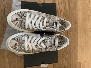 snake print converse uk